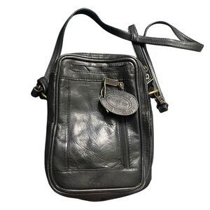 Cortez Vintage Black Leather Men's Messenger Bag